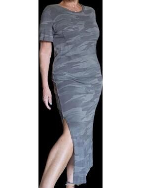 Splendid Camouflage Tshirt Dress With Side Slit XL EUC